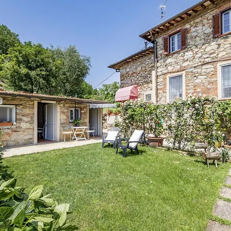 Casa Ortomaggiore Villa Camaiore