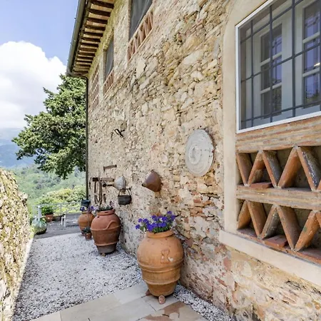 Casa Ortomaggiore Villa *